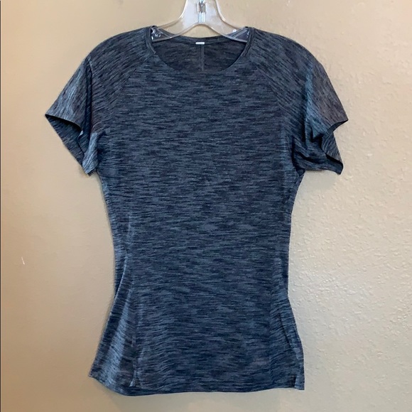 Lululemon Go Take-Off Flutter Sleeve Tee - Picture 3 of 8